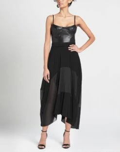 Clothing Sales Store -Clothing Sales Store 13904225rf 14 r